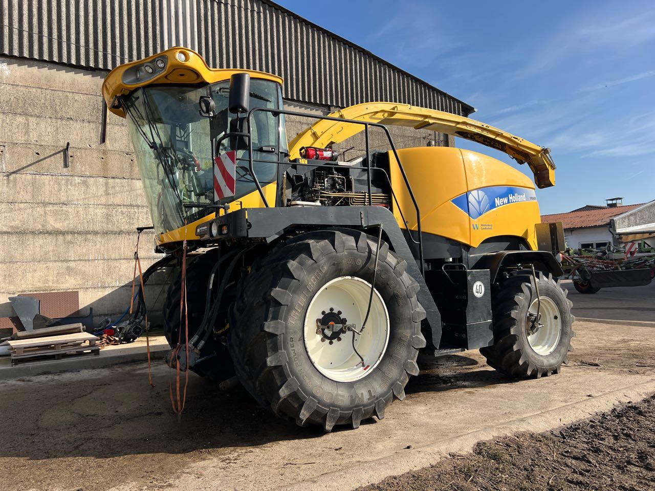 New Holland FR 9060