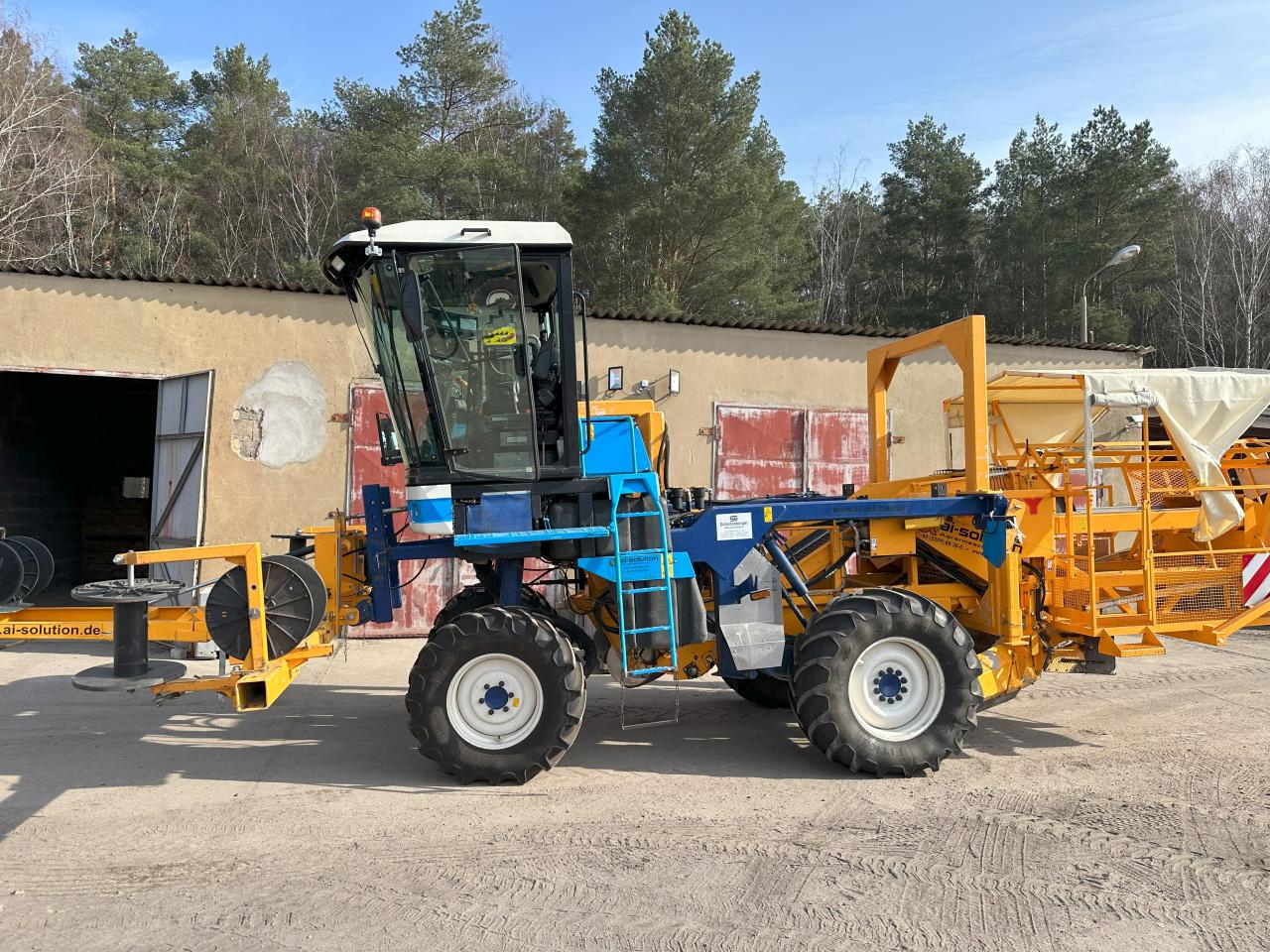 ©farmpartner-tec GmbH New Holland Braud Kirpy Front