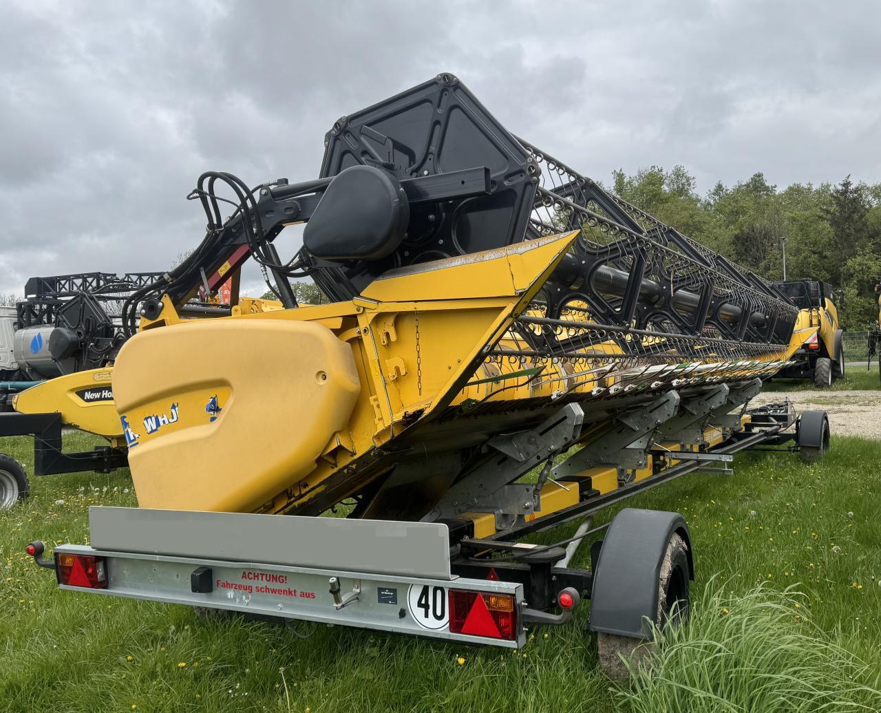 New Holland CR 9.80 SCR Rear