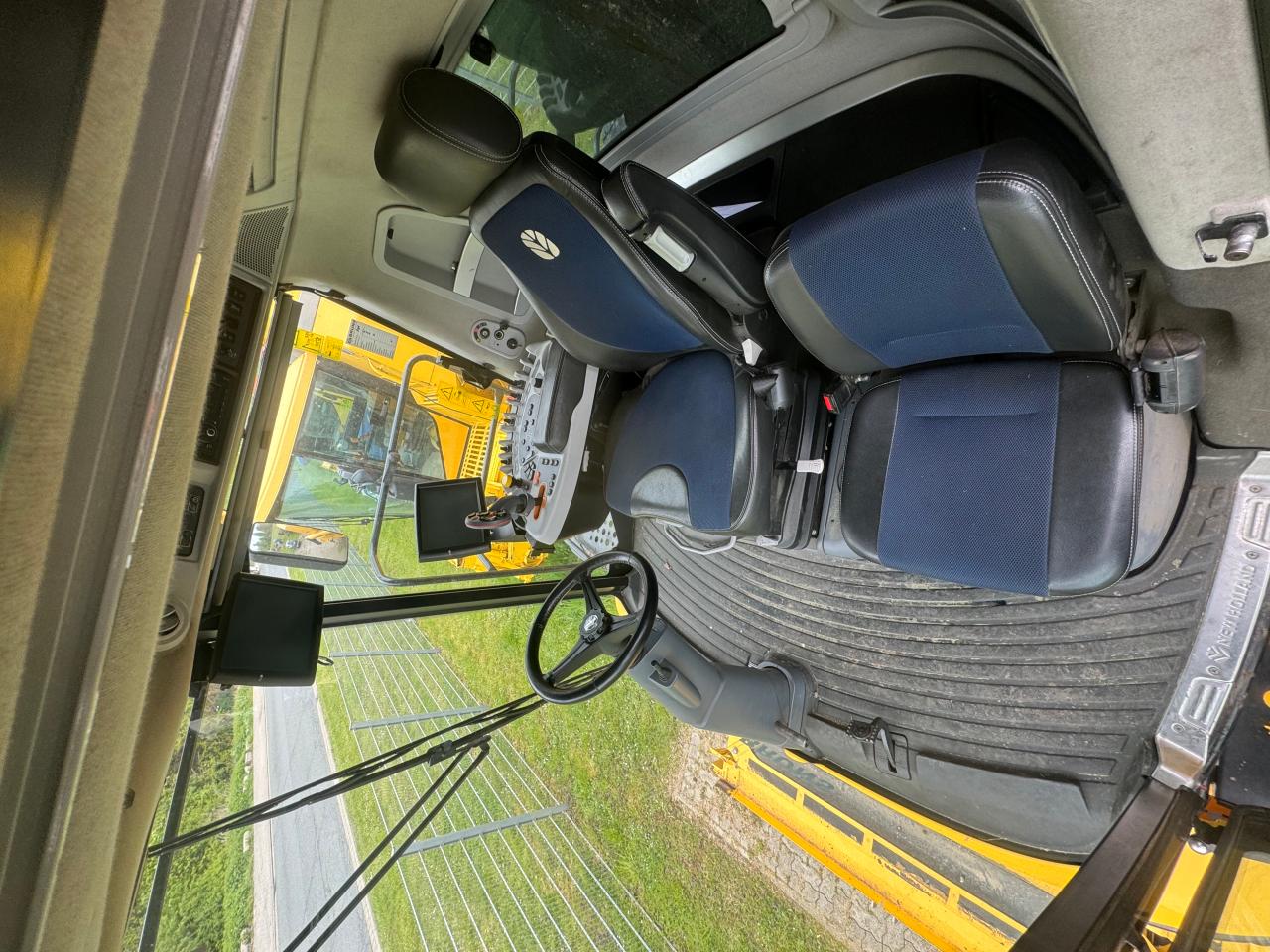 New Holland CR 9.80 SCR Aerial