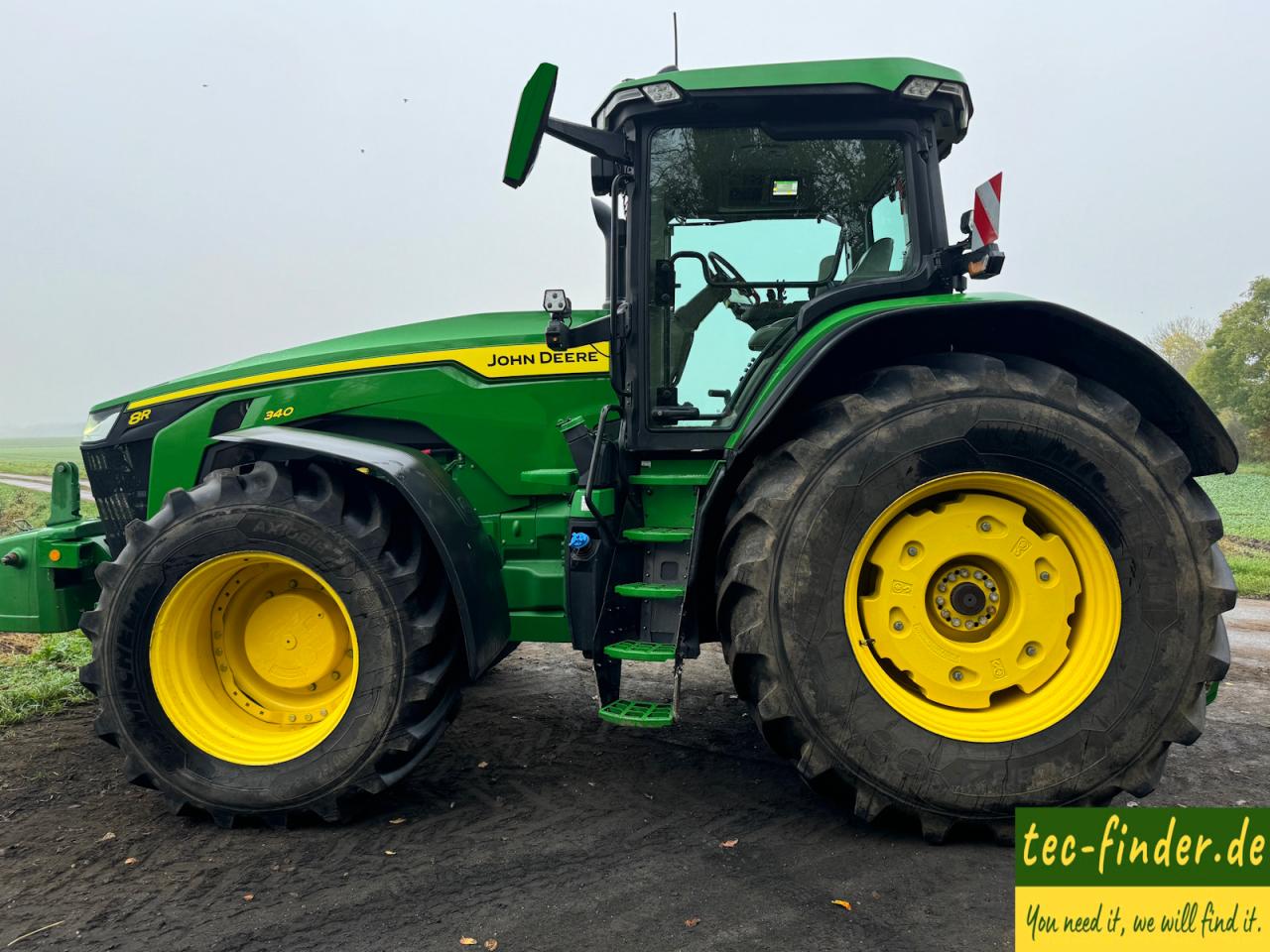 John Deere 8R340  Front