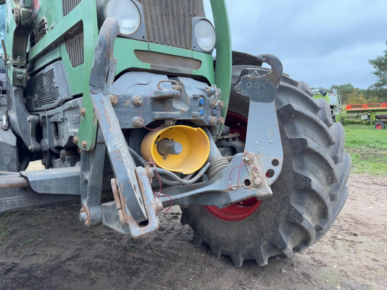 FENDT 718 Vario Frontlader, FKH, FZW Left