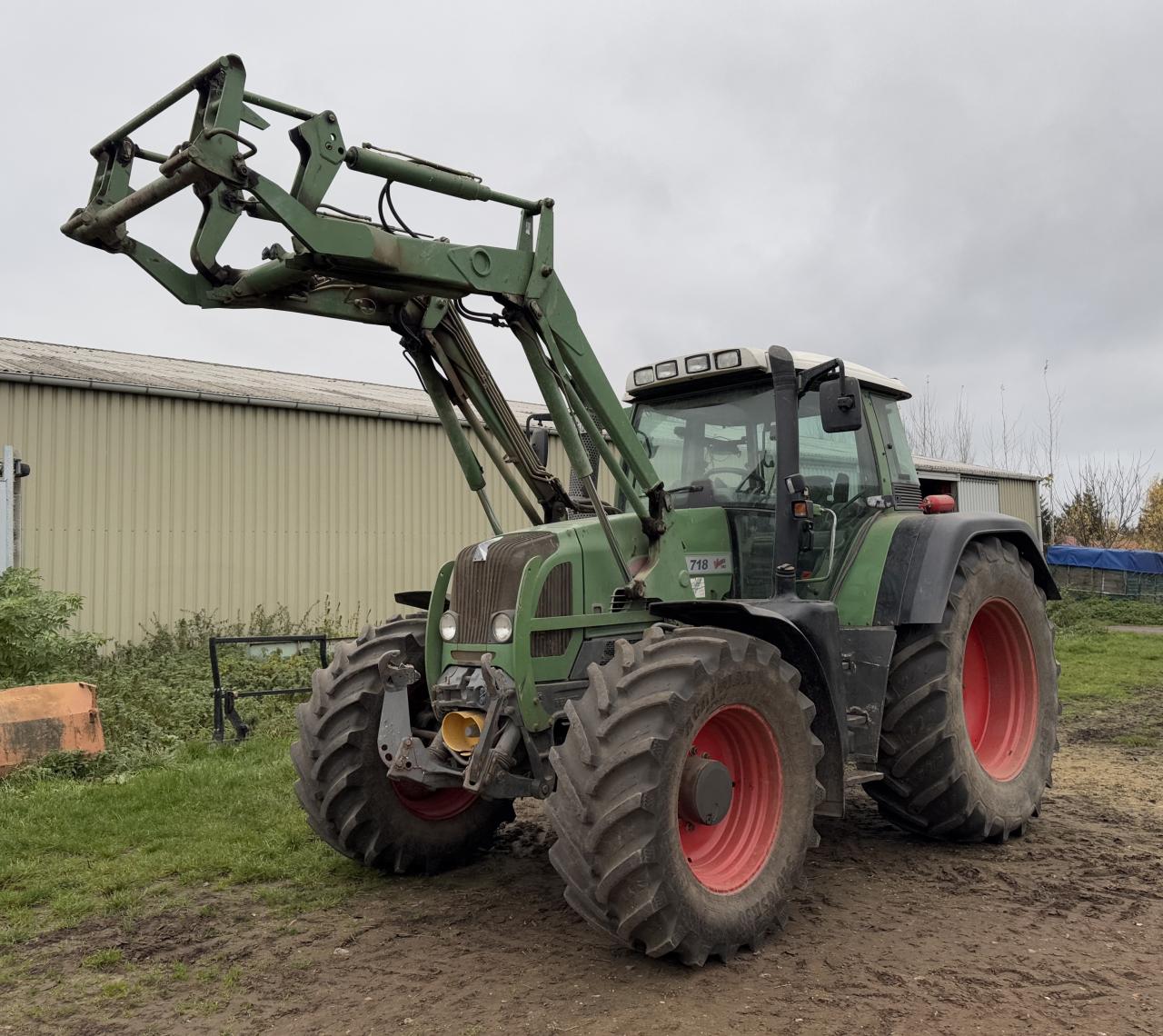 FENDT 718 Vario Frontlader, FKH, FZW