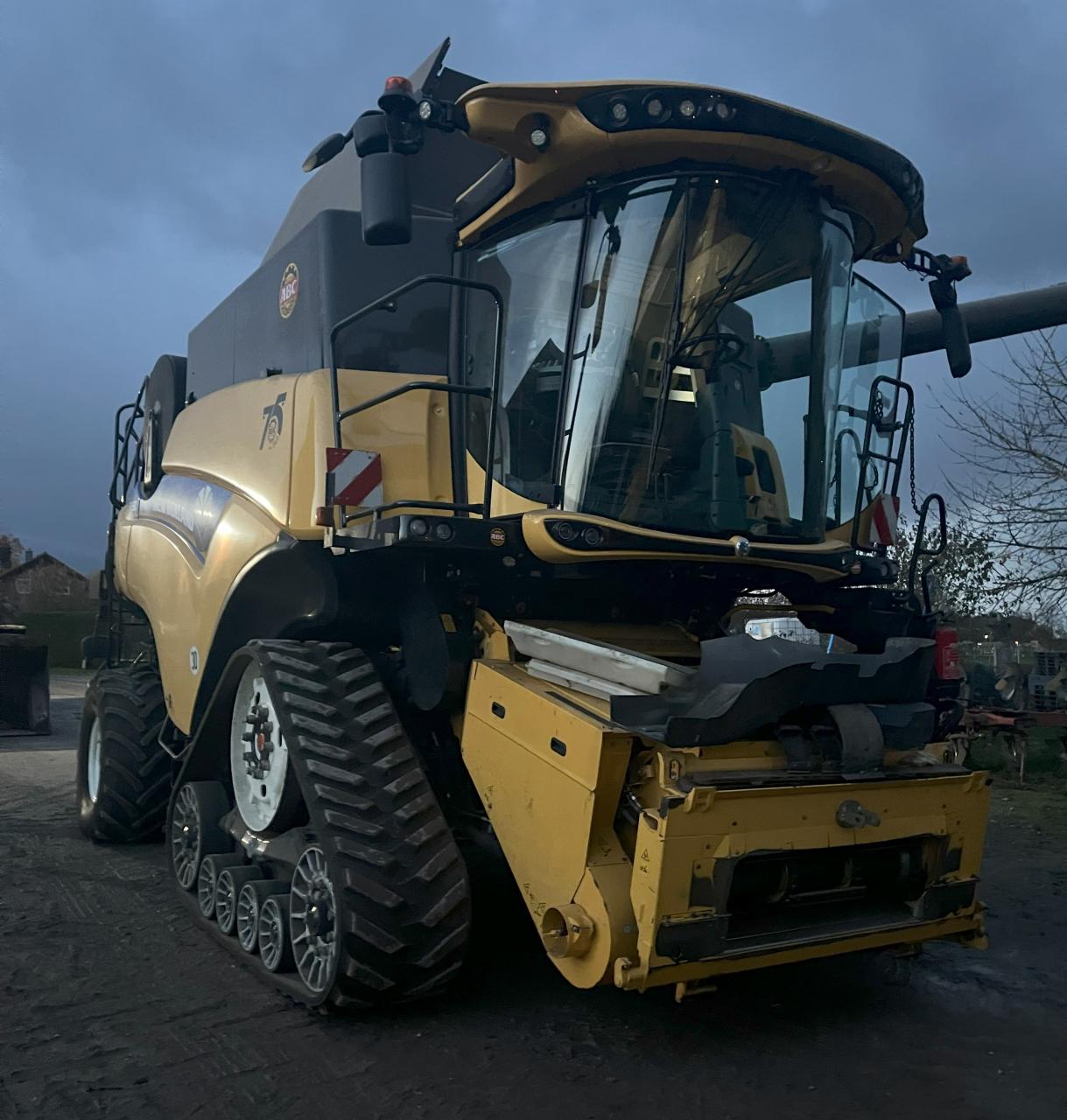 New Holland CR 9.80 CR Rear