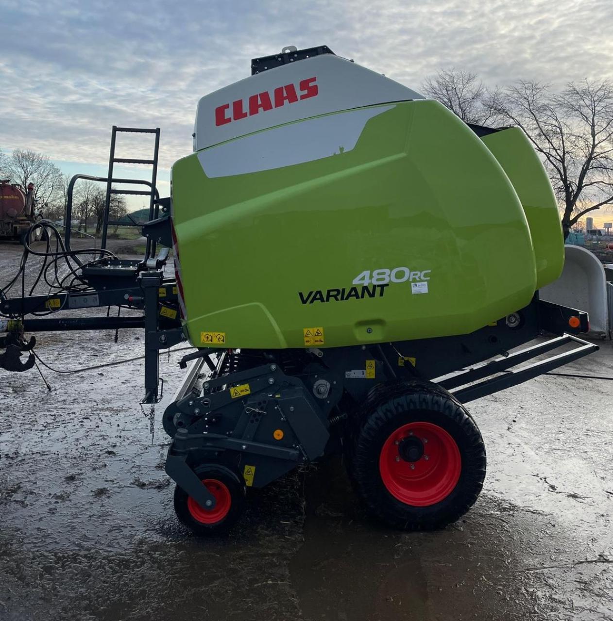CLAAS Variant 480 RC