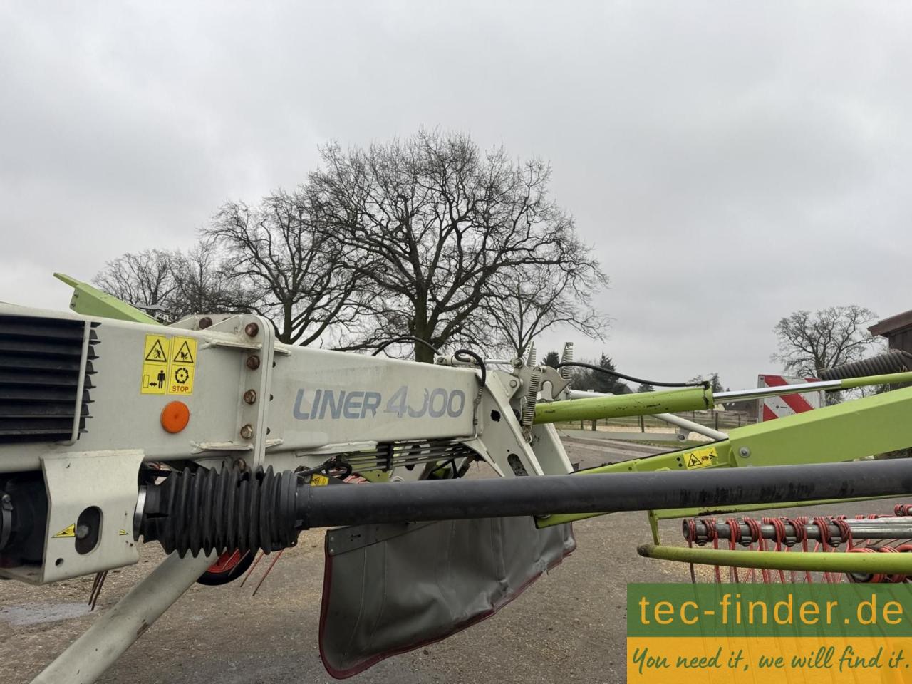 CLAAS Liner 4000 Rear