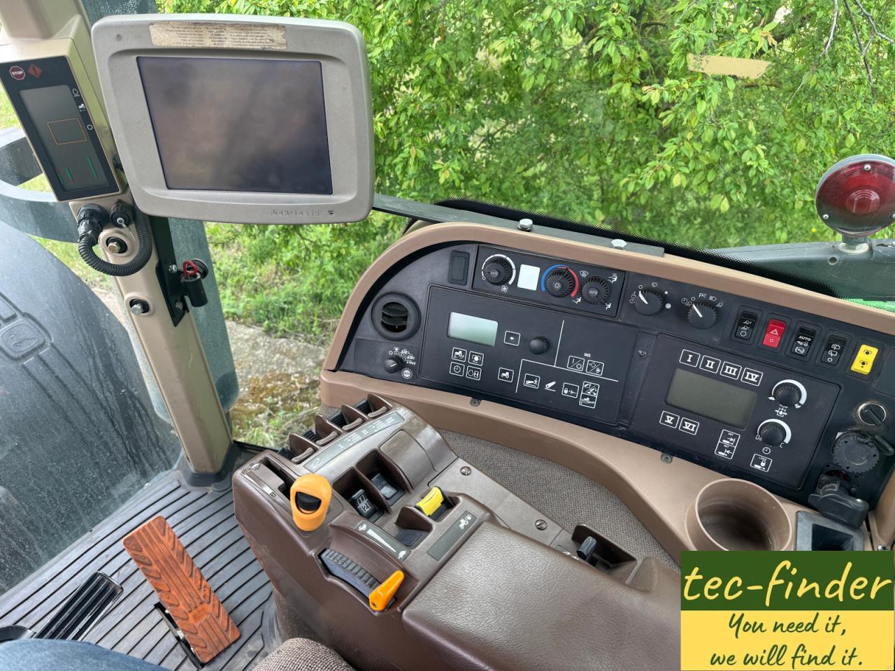 John Deere 8530 neuer Motor Aerial