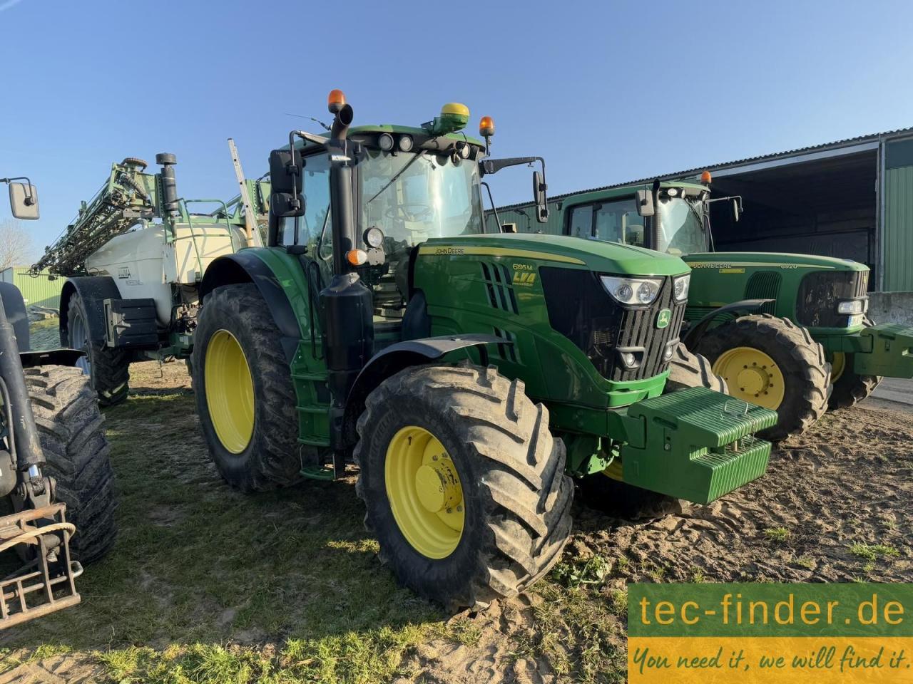 John Deere 6195 M Front