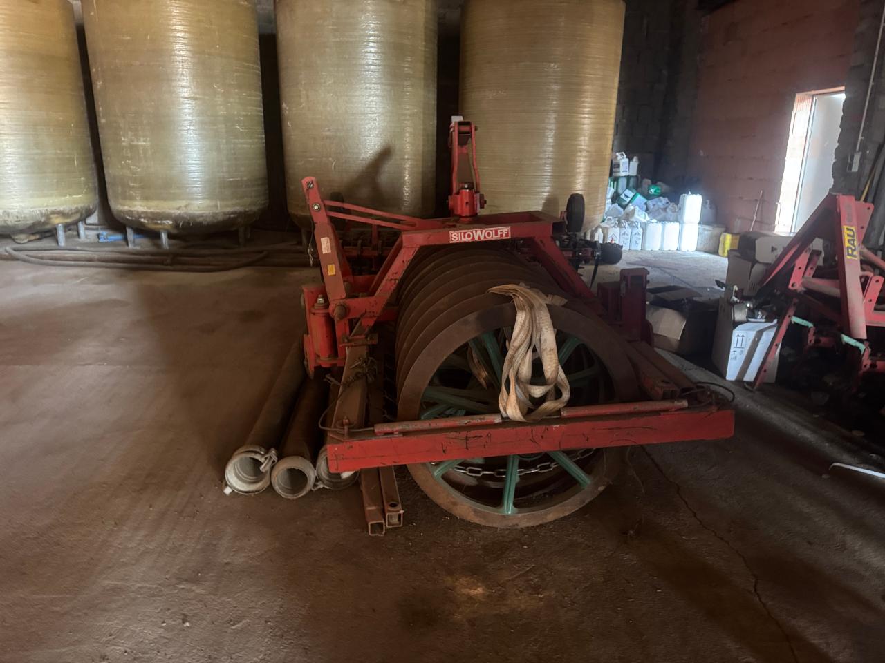 Kverneland PC 100 -6 Schar mit Packer Rear