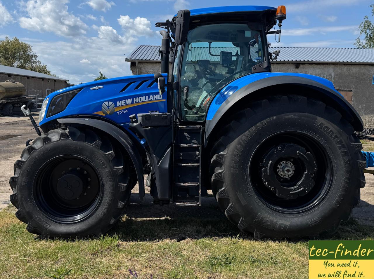 New Holland T 7.315 AC Front