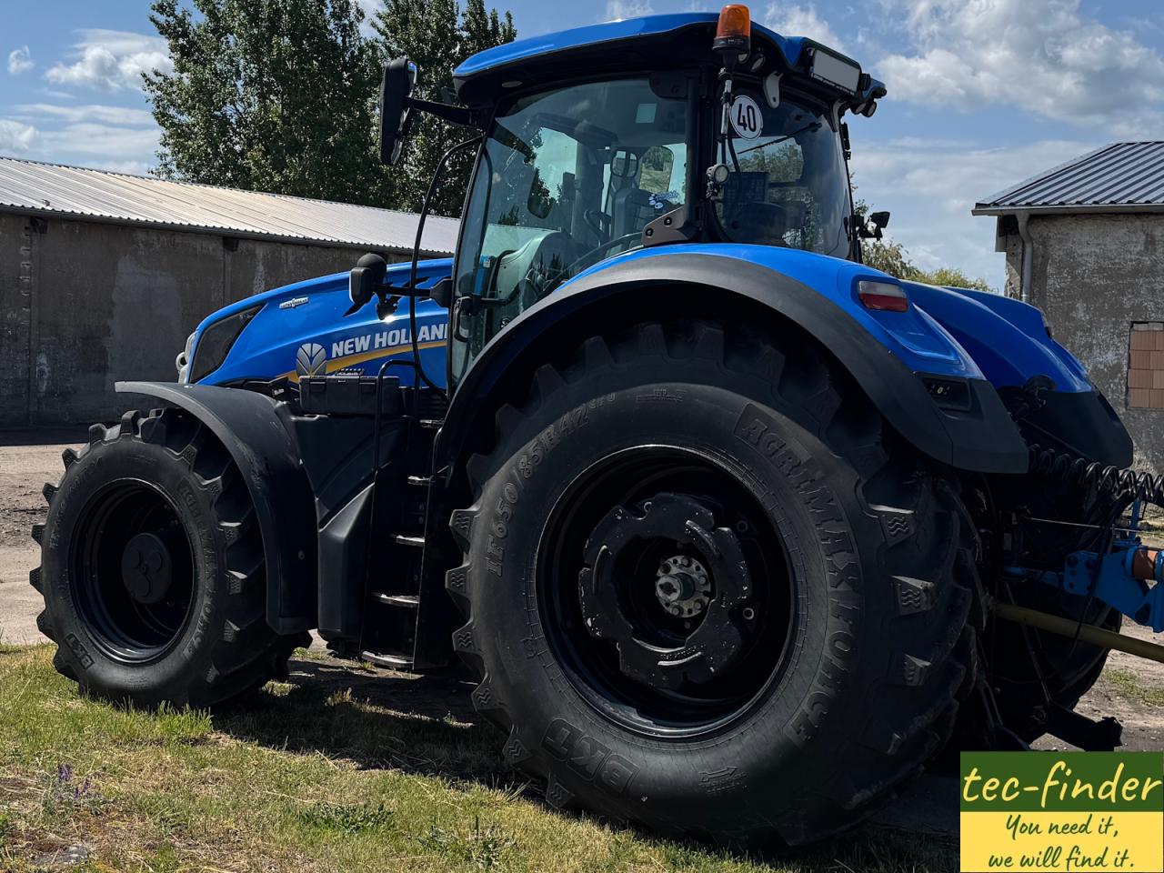 New Holland T 7.315 AC Rear