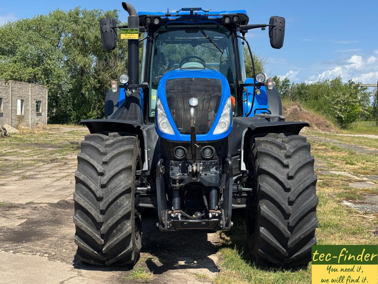 New Holland T 7.315 AC Aerial