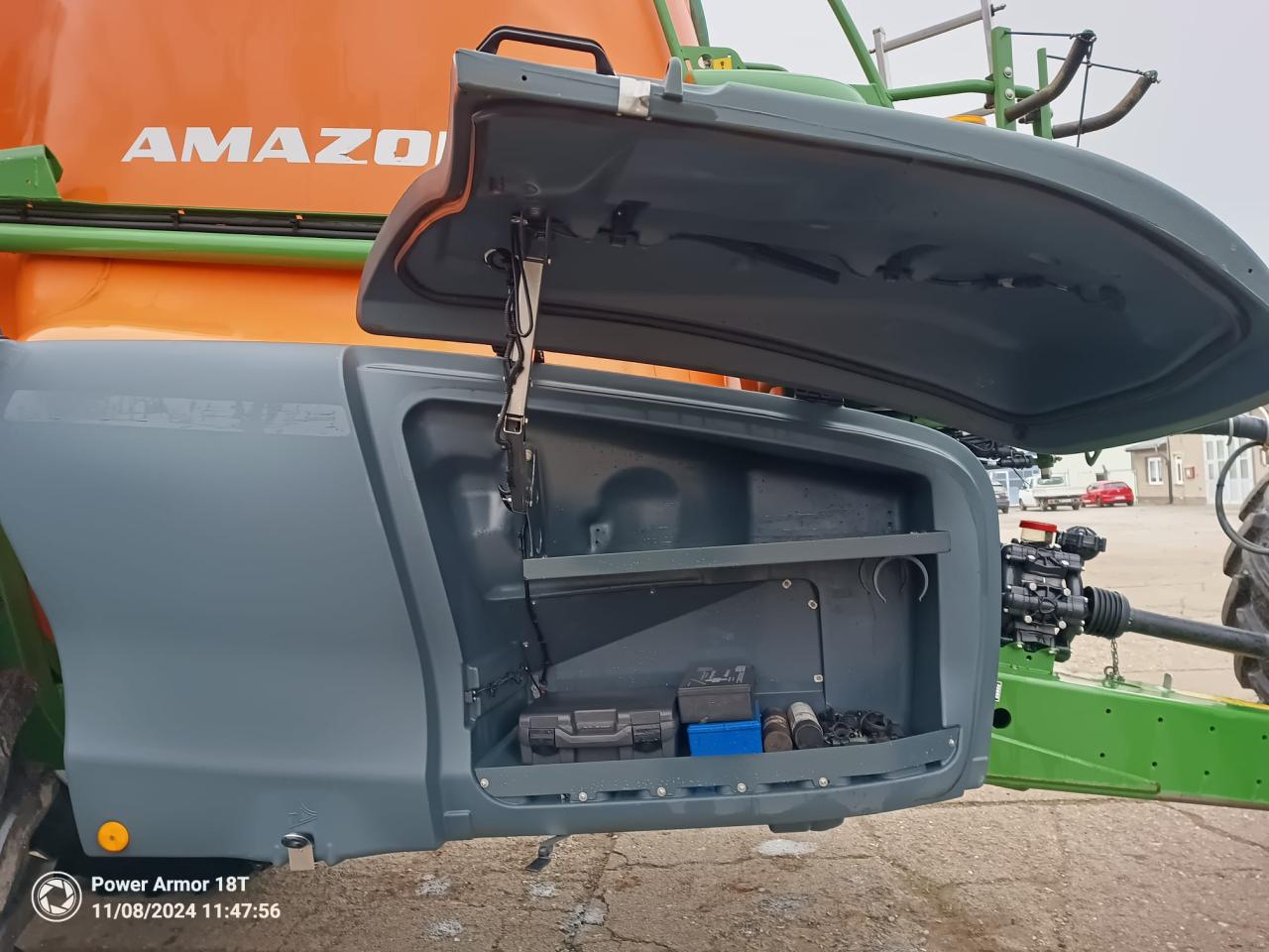 Amazone UX 6201 Super-38m  Rear