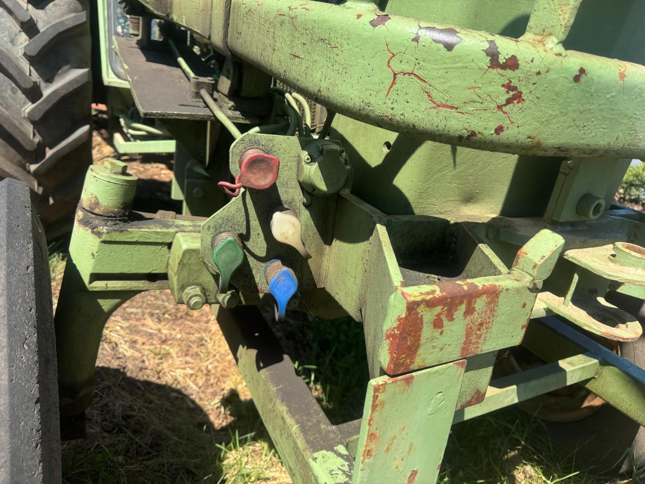 John Deere 2120 Above