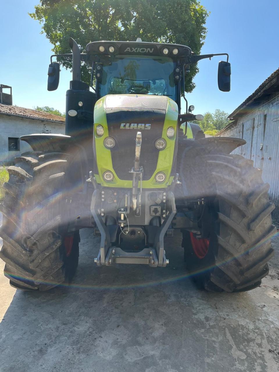CLAAS Axion 920 Rear