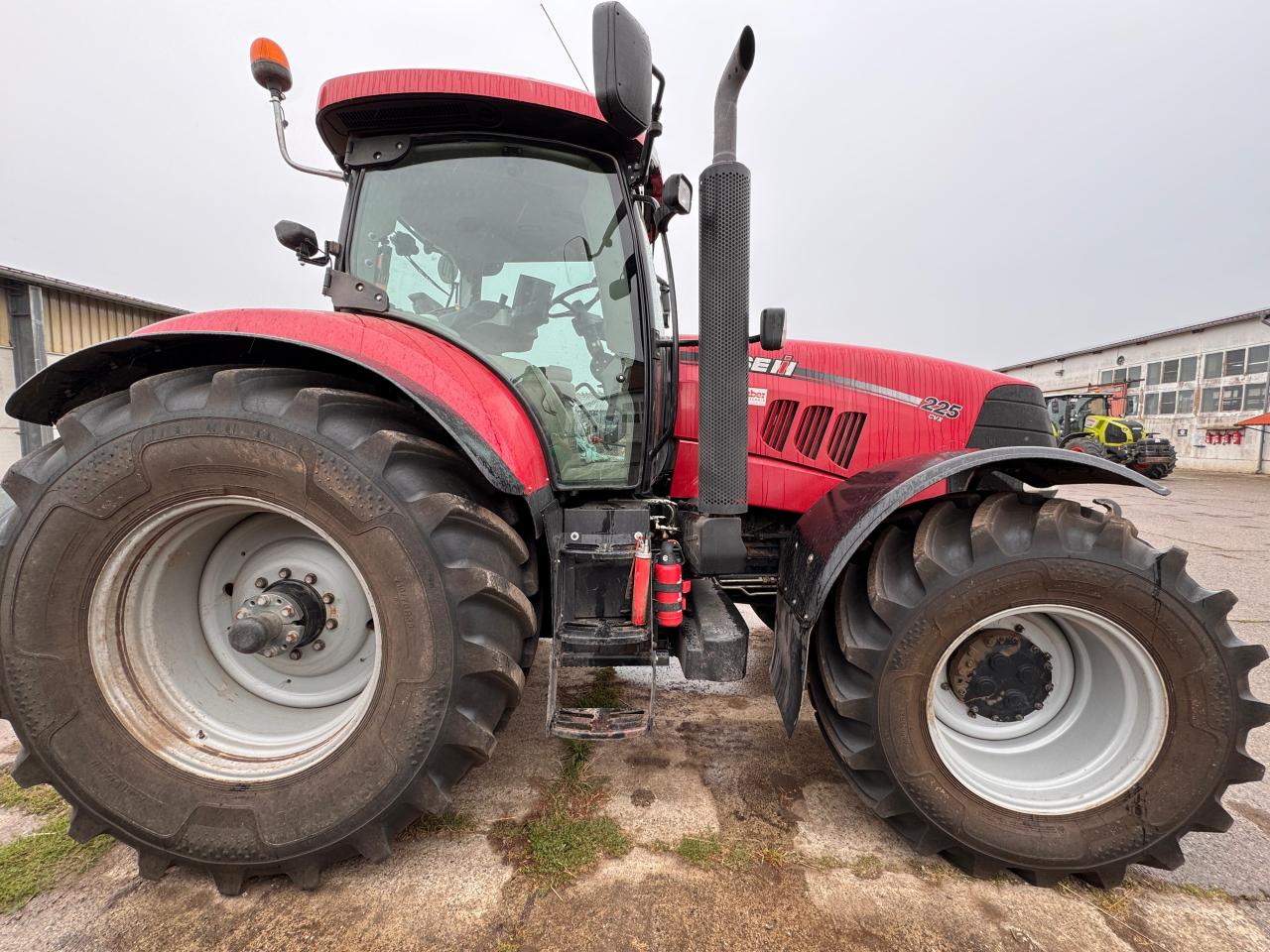 Case Puma 225 CVX *defekt* Rear