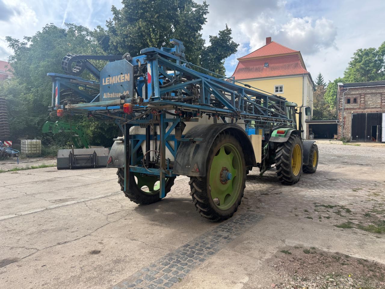 Lemken Albatros 40 Inside