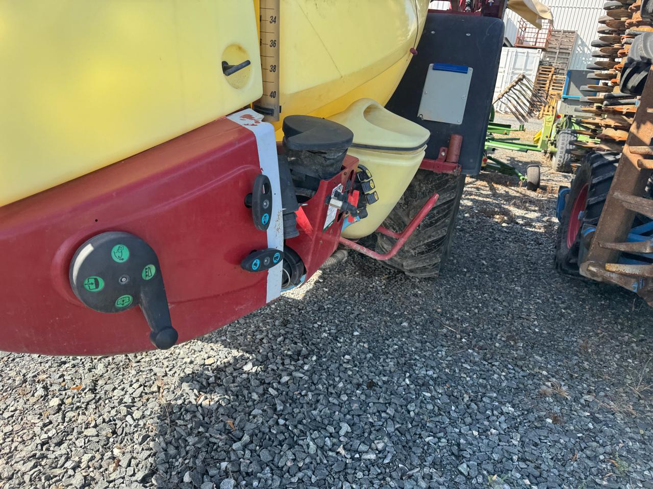 Hardi Navigator 4000 Right