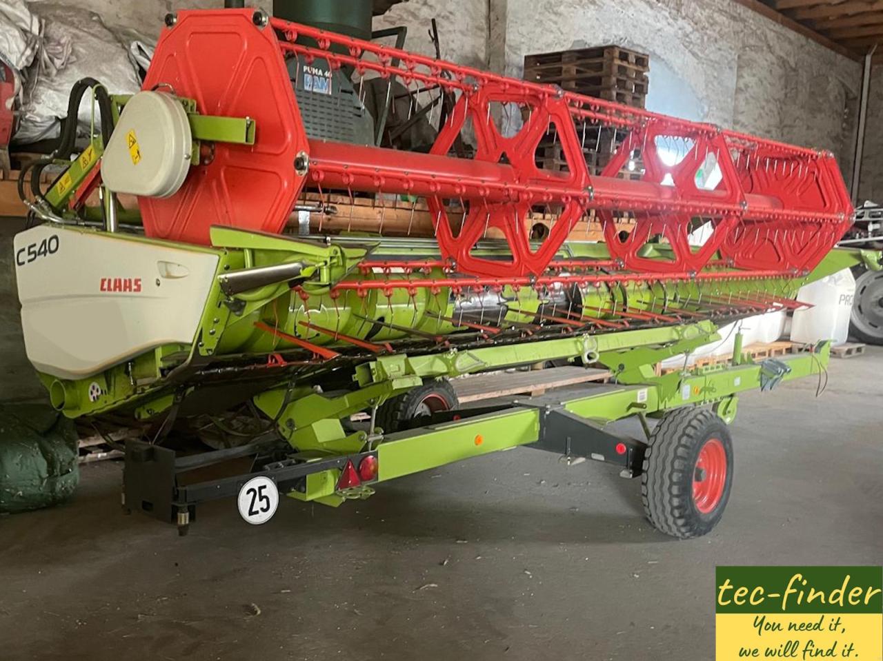 CLAAS Tucano 320 Inside