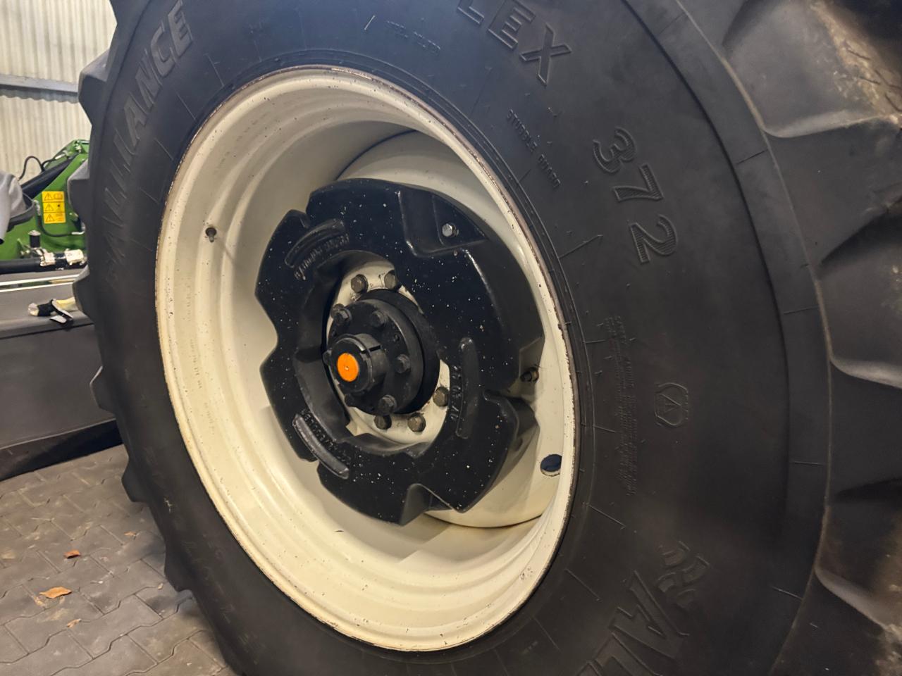 New Holland T 8.390 Auto-Command Right