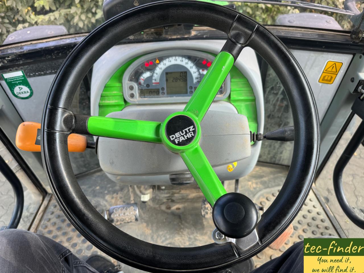 Deutz-Fahr Agrofarm 420 DT Inside