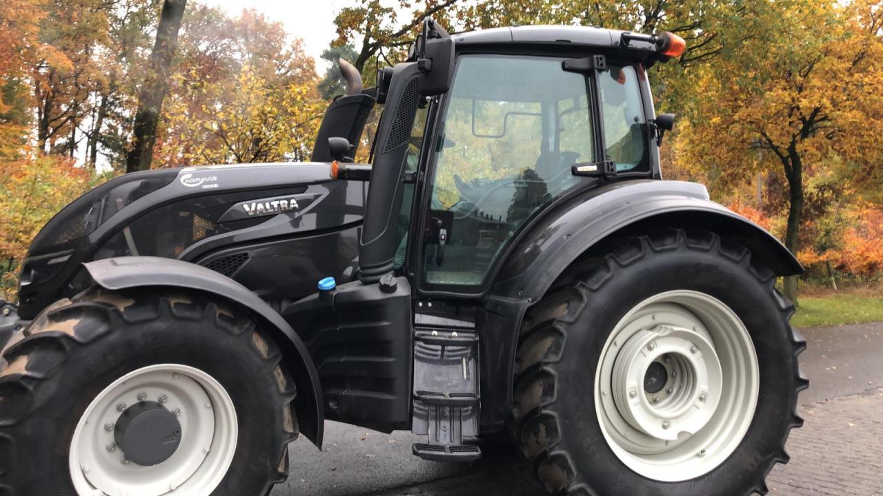 Valtra T214 Versu