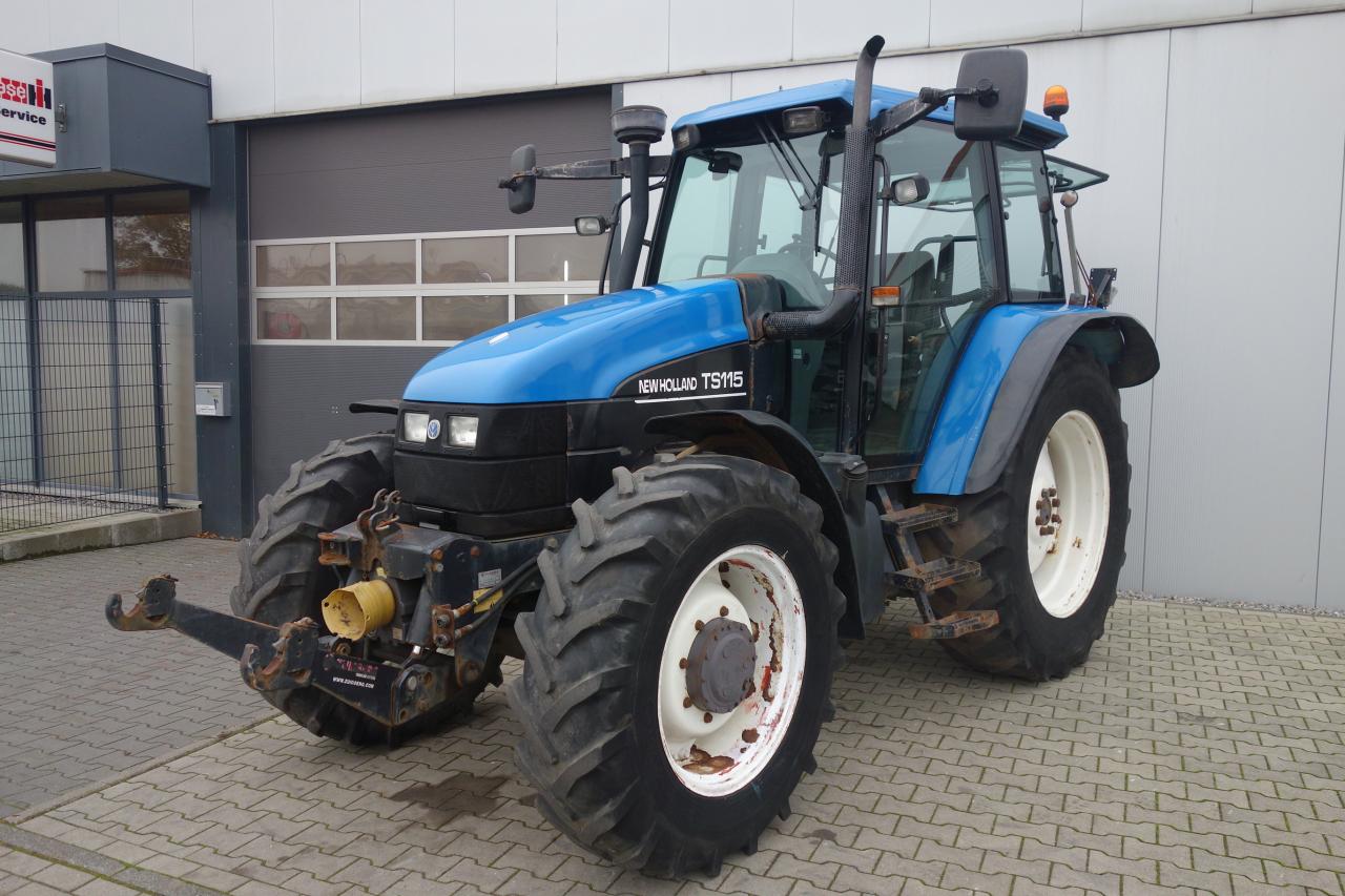 New Holland TS 115