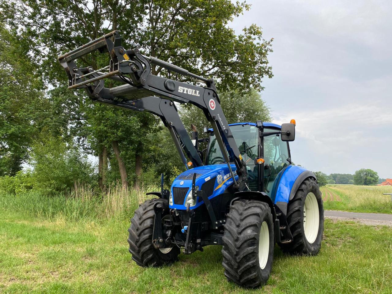 New Holland T5.95 Dual Command Frontlader