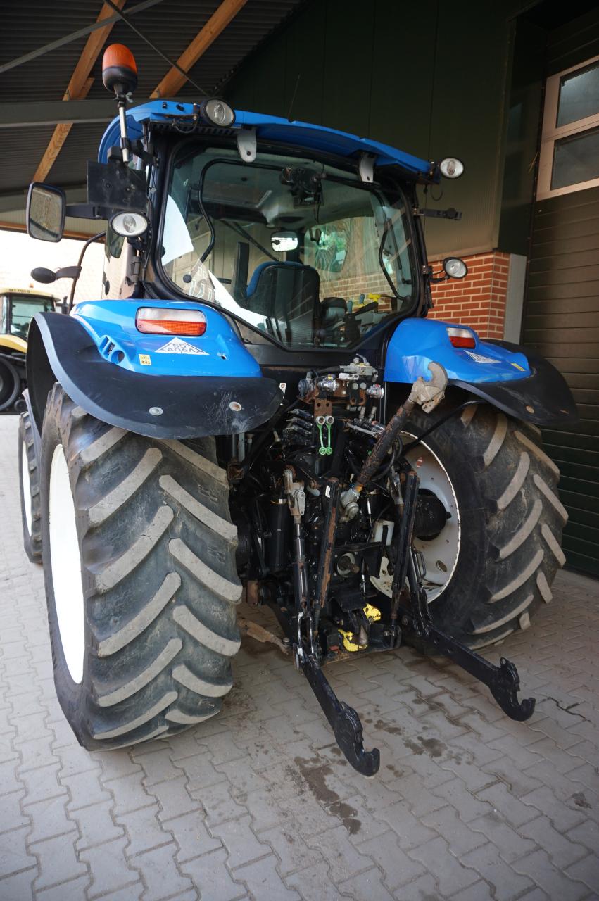 New Holland T6.160 Dual Command Above