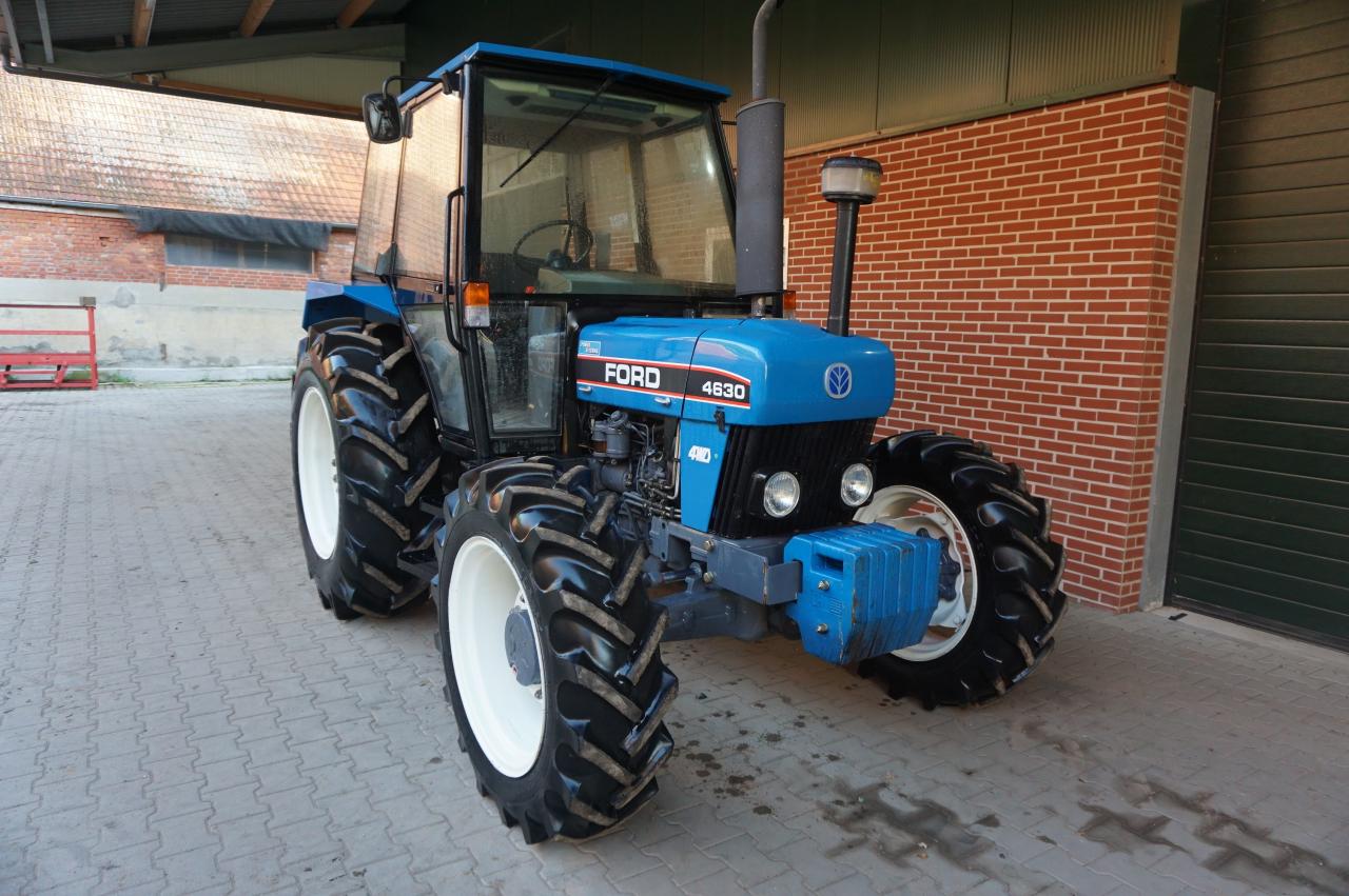 New Holland Ford 4630 nur 86 Std.! Front