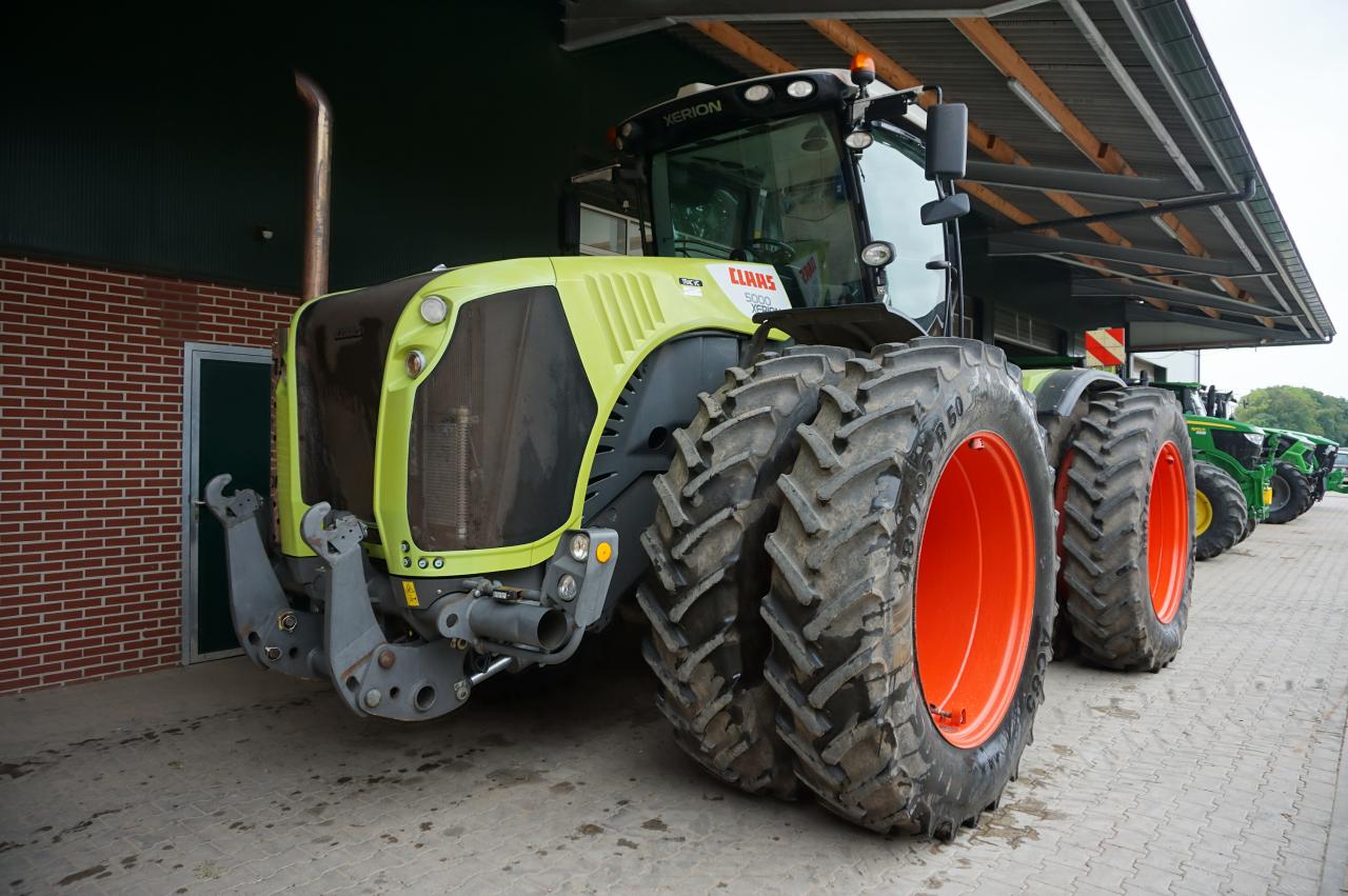 CLAAS Xerion 5000 Trac VC Rear