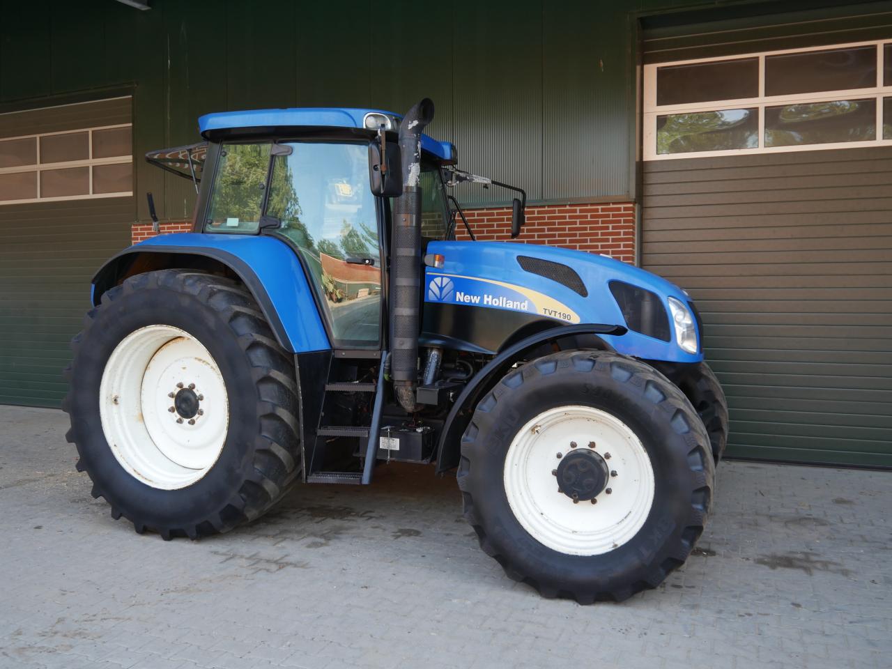 New Holland TVT 190