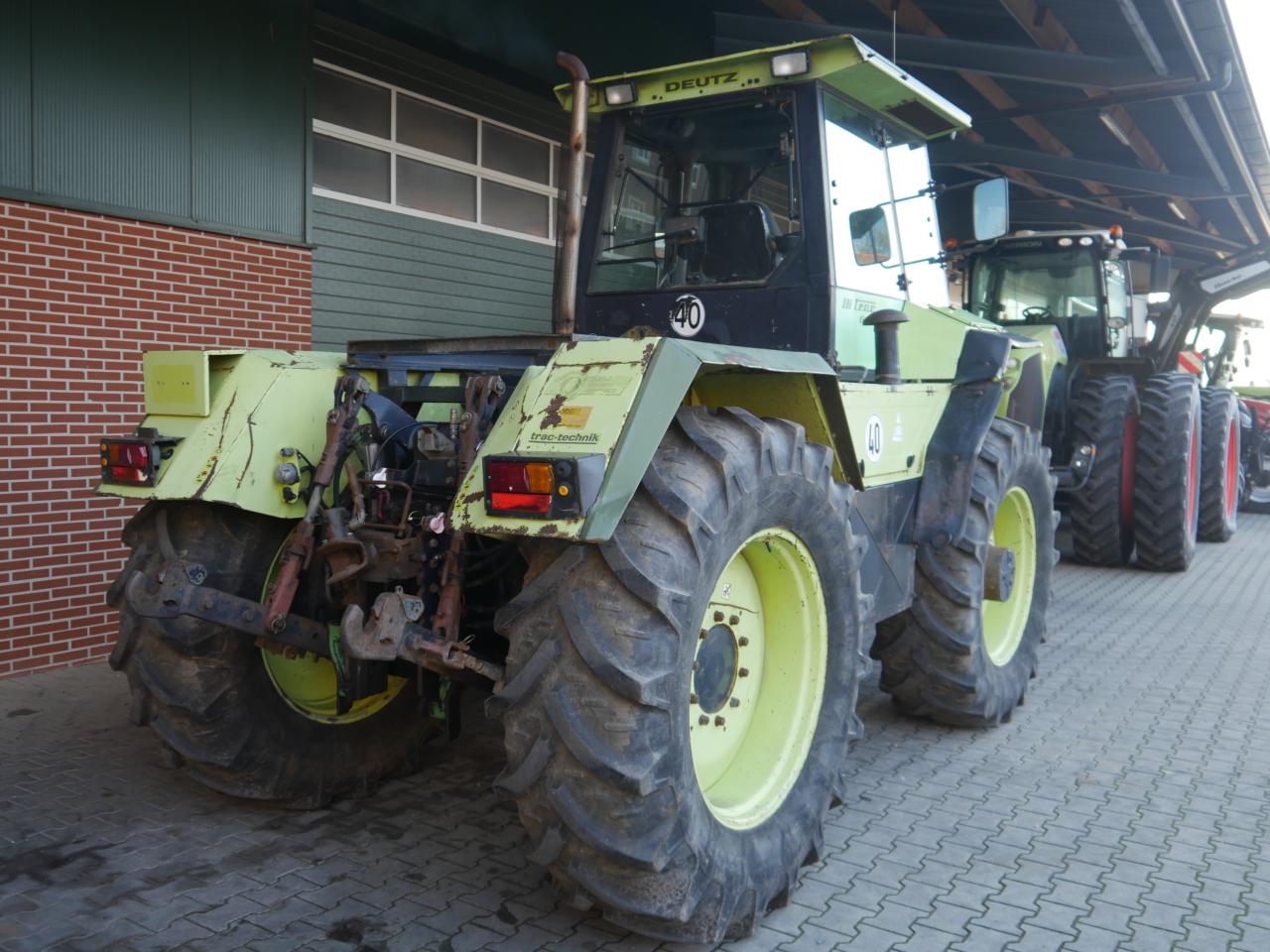 Deutz-Fahr Intrac 6.60 Above