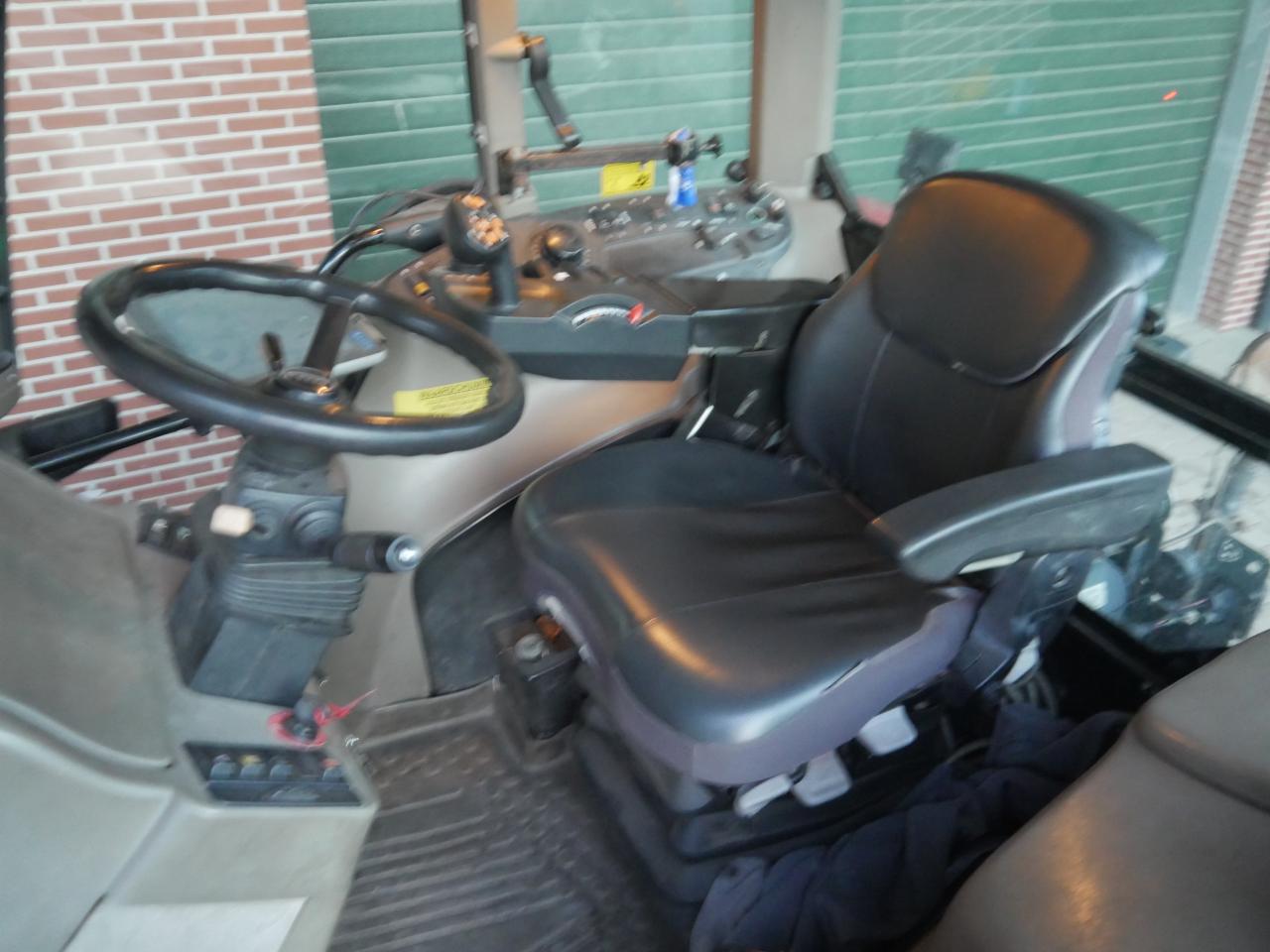 Case CVX 160 Rear
