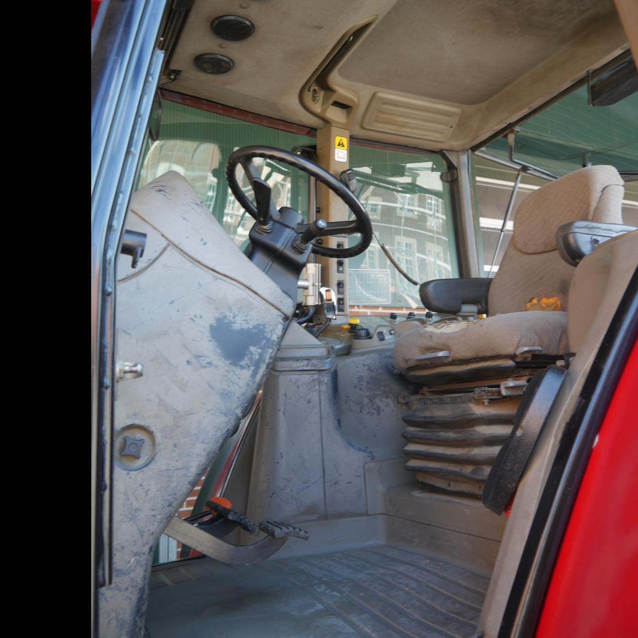 Case MXM 190 FZW Front