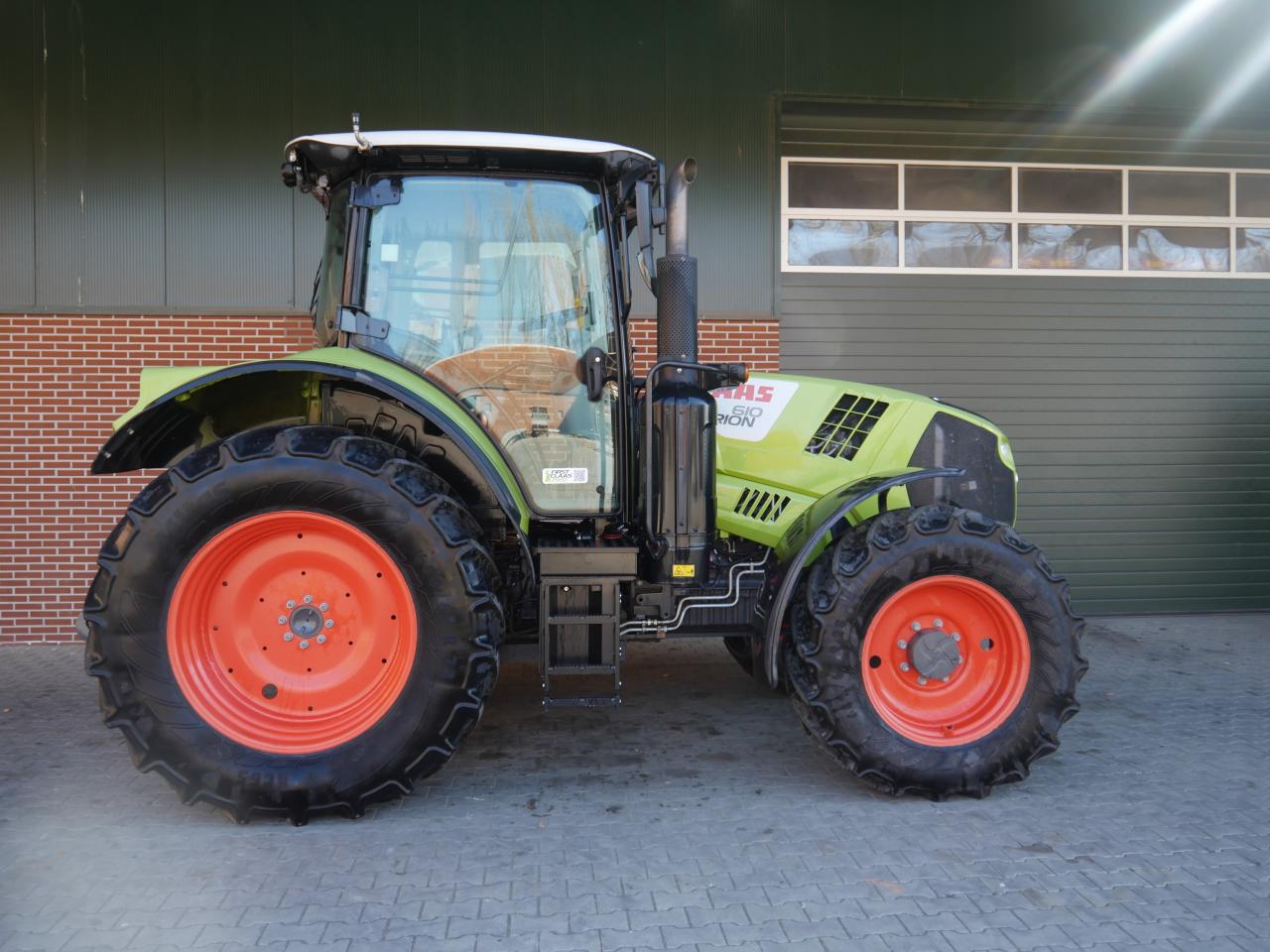 CLAAS Arion 610 CIS Right