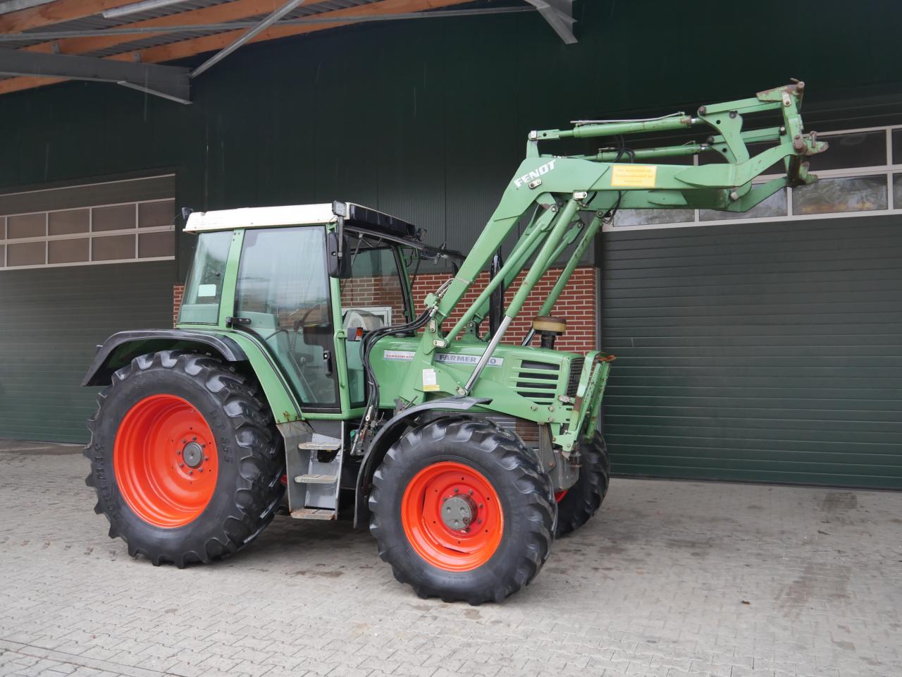 FENDT Famer 310 E Frontlader Druckluft