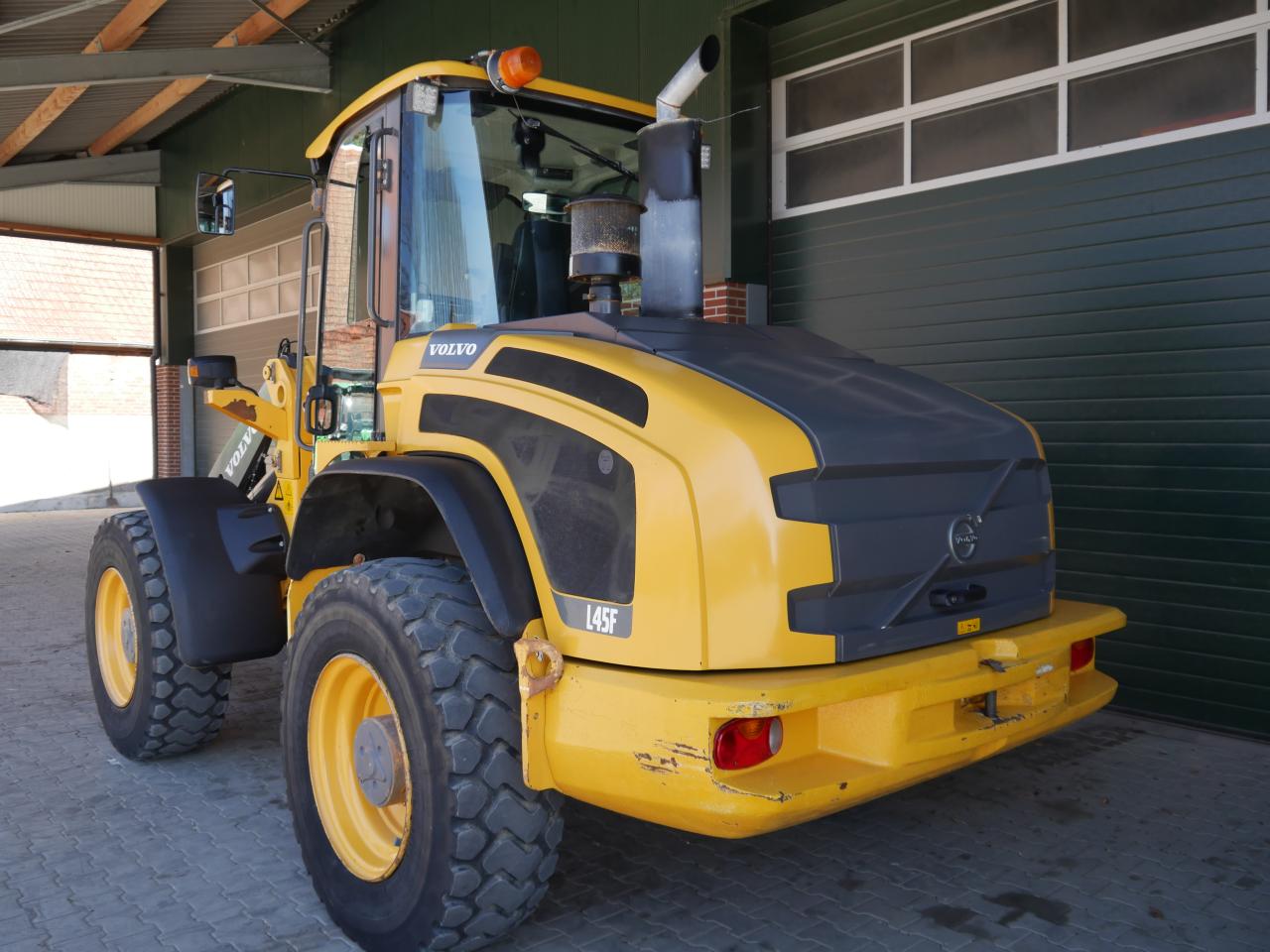 Volvo L45f Above