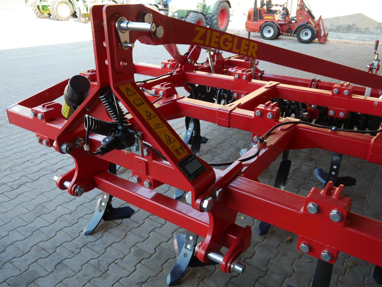 Ziegler Field Profi 3002  Front