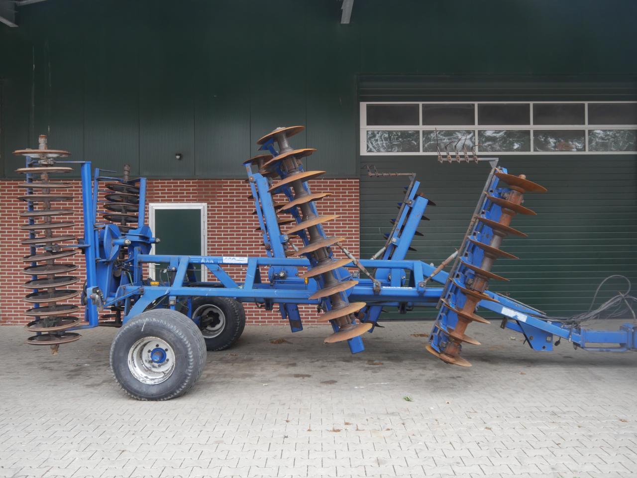 Dalbo AXR H 400 Front