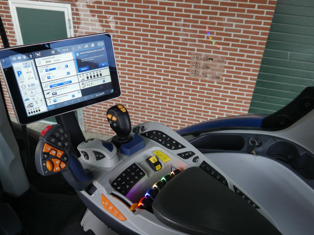 New Holland T7.315 HD PLMi GPS Rear