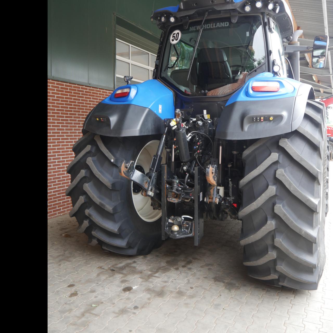 New Holland T7.315 HD PLMi GPS Inside