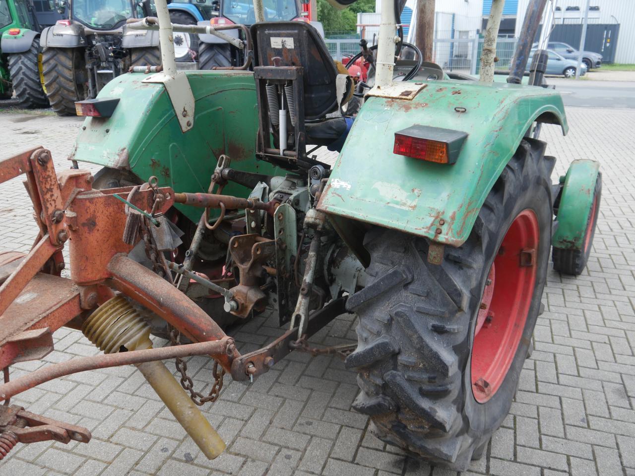 Deutz-Fahr 5506 Right
