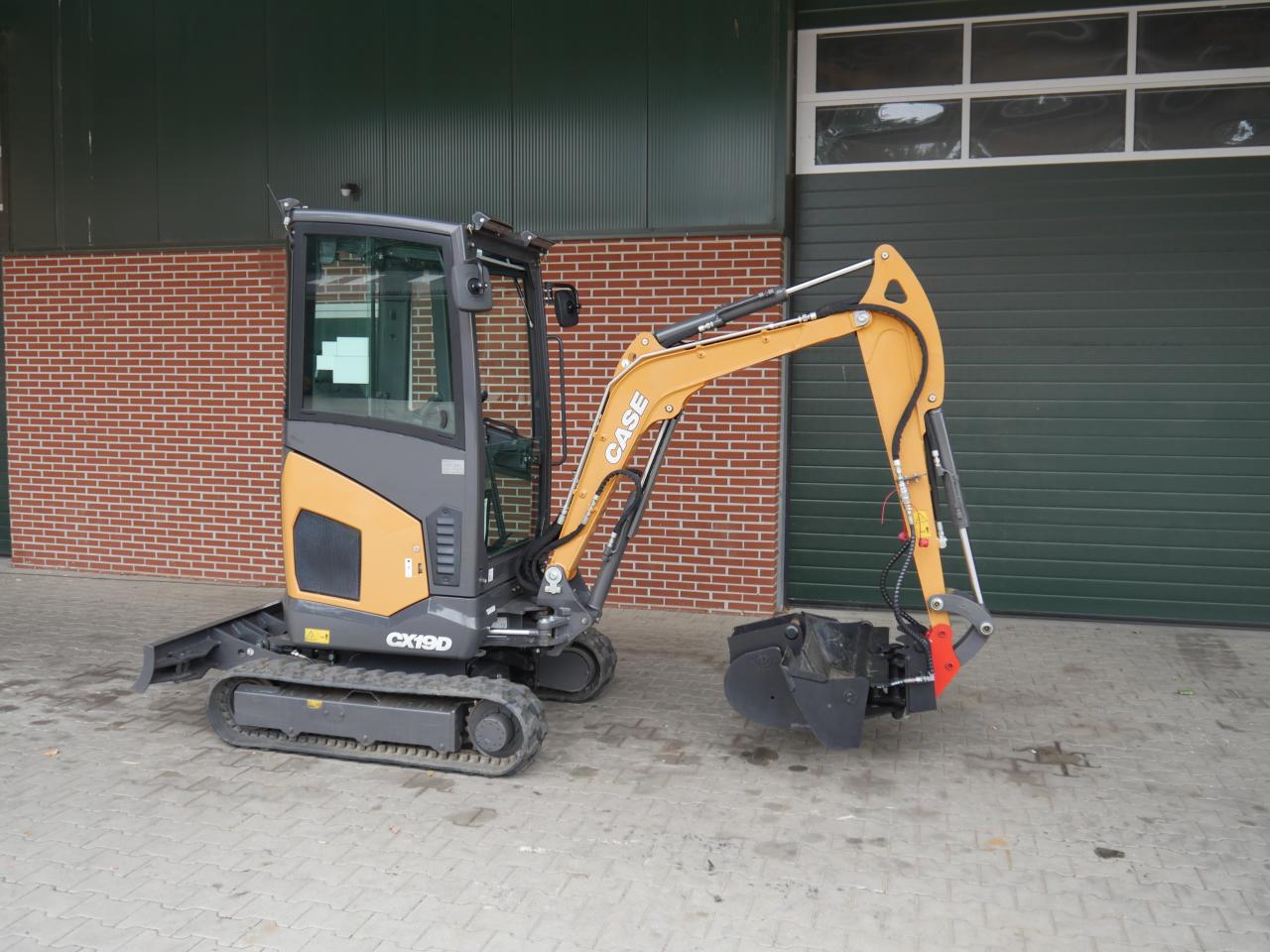 Case CX19D nur 150 Std.