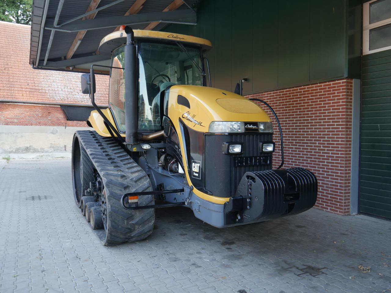 Challenger MT 765 B Front