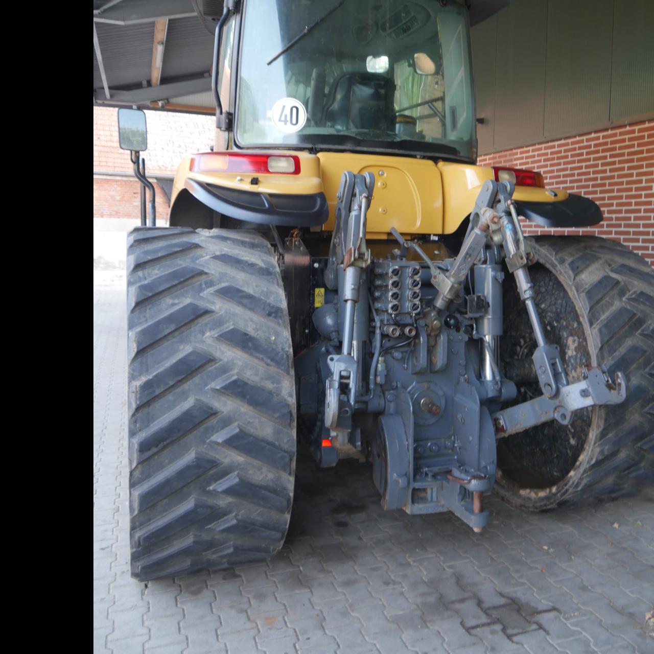 Challenger MT 765 B Aerial