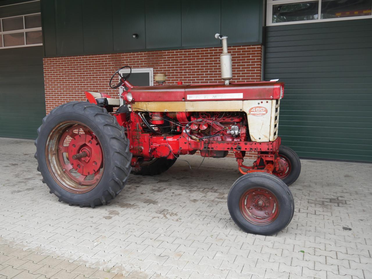 Case IHC Farmall 460