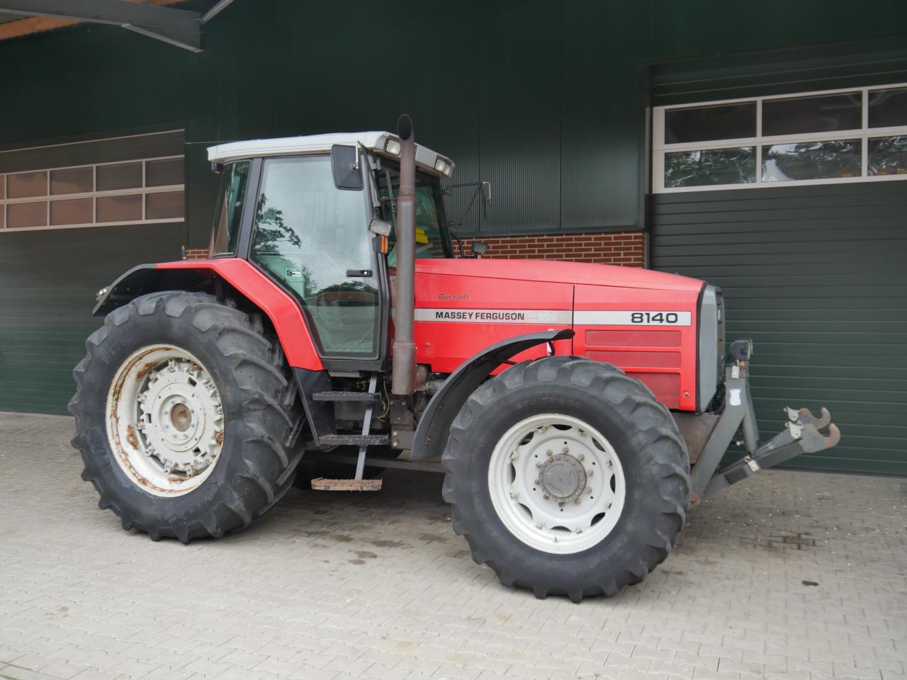 Massey Ferguson 8140 **Differential defekt**