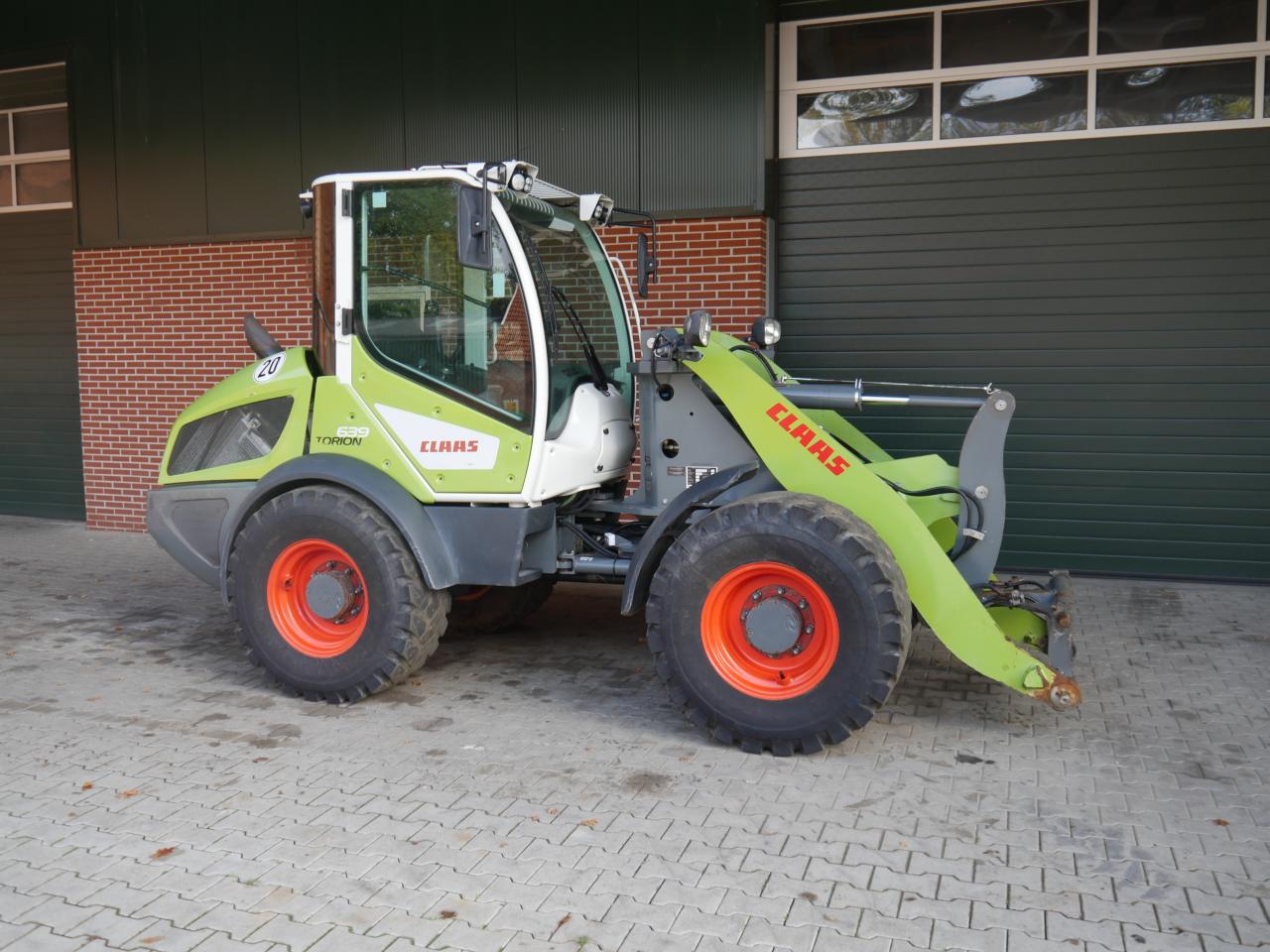 CLAAS Torion 639 Liebherr L508