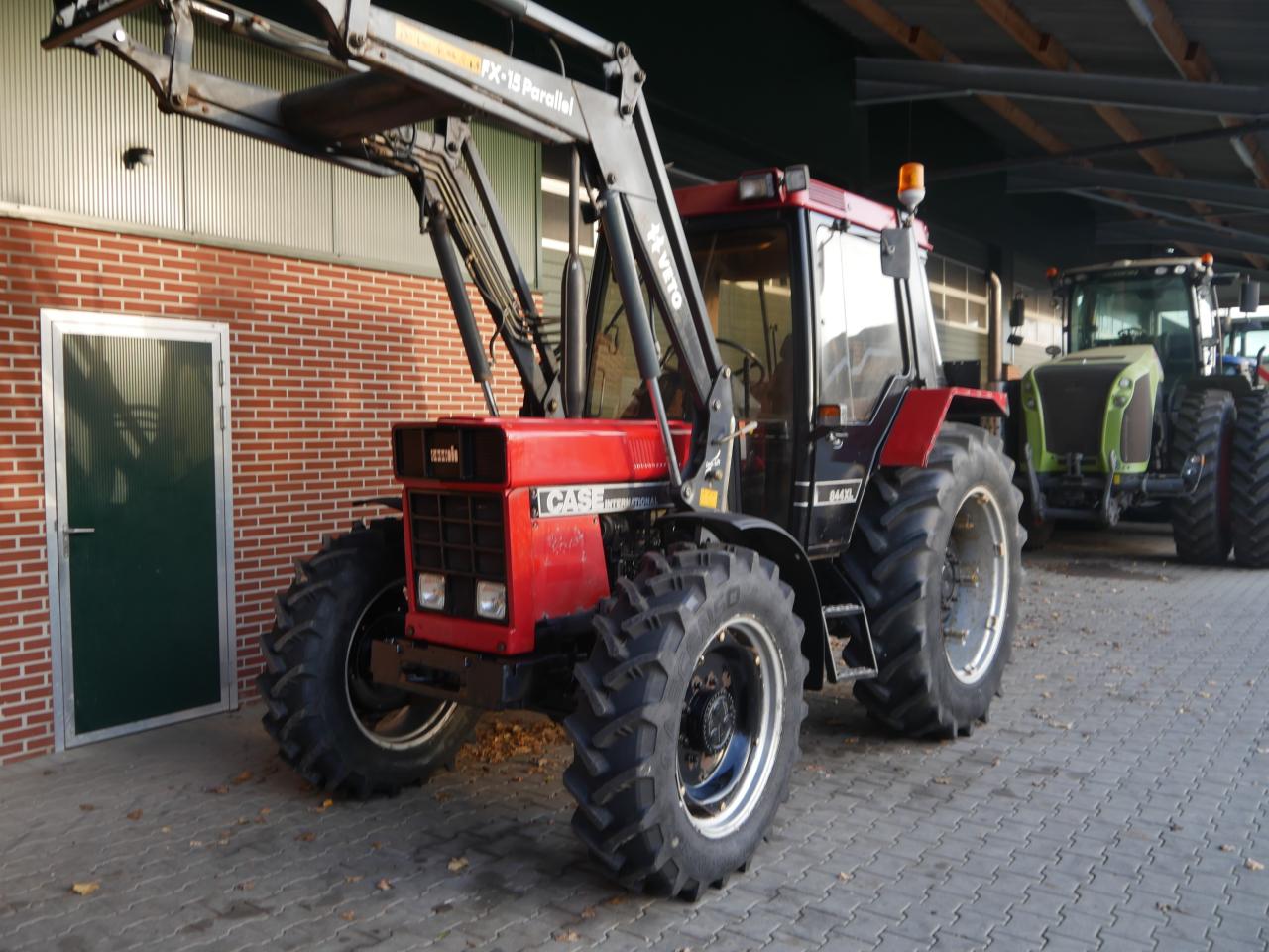 Case 844 XL mit Frontlader nur 5150 Std. Rear